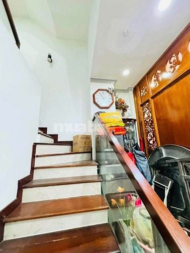 MẶT TIỀN BÙI ĐIỀN P5 QUẬN 8, DT 61M2 5 TẦNG, ĐƯỜNG 8M CÓ LỀ 3M