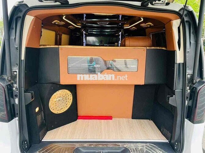 Mercedes V250 Dcar president Body Maybach