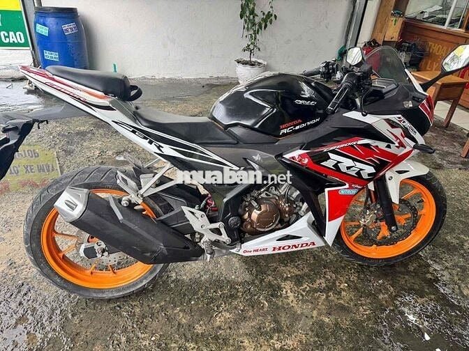 Honda CBR150R 2023 Cam Đỏ Trắng Đen