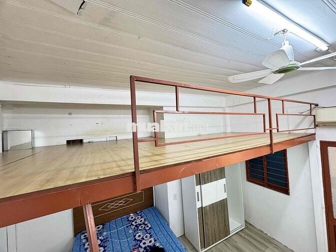 Phòng Có Gác, 28 m² , Full Nội Thất, Gần Landmark 81 – Chỉ 4,7 Triệu