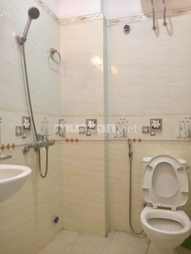 phòng 30m2 full đồ, VS riêng,xuân đỉnh ngay cv hòa bình