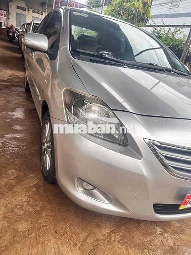 Toyota Vios E 2012 Số sàn Xăng Bạc