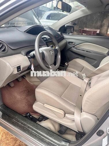 Toyota Vios E 2012 Số sàn Xăng Bạc