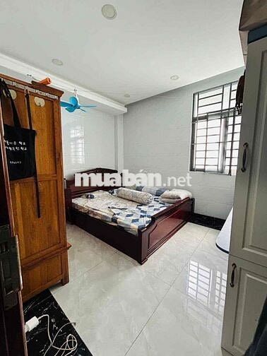 Cho thuê nhà nguyên căn full nội Thất