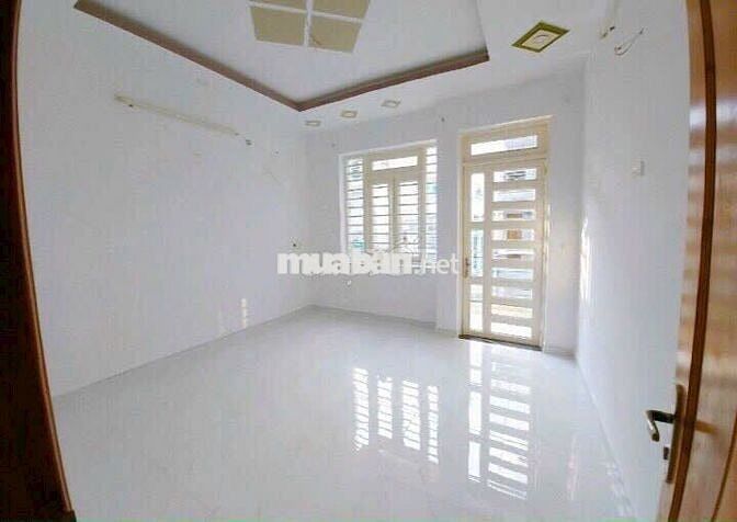 Cho thuê nhà 3lầu|Hẻm xe hơi quay đầu cách mặt tiền Phạm Văn Chiêu 30m