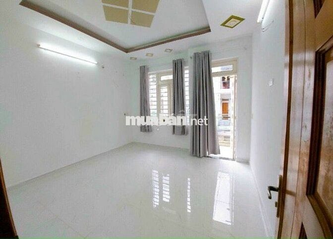 Cho thuê nhà 3lầu|Hẻm xe hơi quay đầu cách mặt tiền Phạm Văn Chiêu 30m