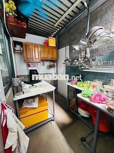 Cho thuê nhà nguyên căn full nội Thất