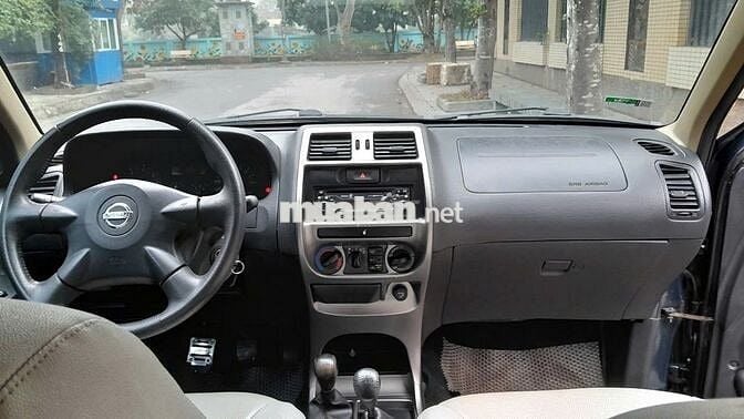 Nissan Terrano 2004 Số sàn Xanh
