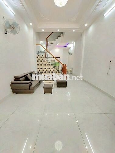 Cần cho thuê nhà MT 285A Trịnh Đình Trọng P.Hòa Thạnh Q.Tân Phú