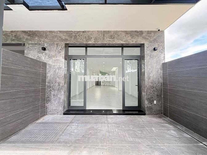 CHO THUÊ MẶT BẰNG MỚI XÂY 120M2 KINH DOANH TỰ DO KĐT HÀ QUANG 1