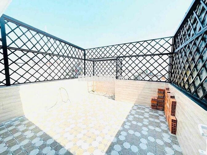 NHÀ ĐẸP TÂN THỚI HIỆP – XE HƠI TỚI NHÀ – DỌN VÀO Ở NGAY