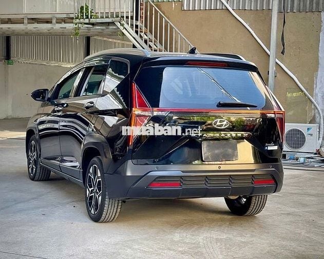 Hyundai Stargazer X Premium 2024 7 chỗ Đen