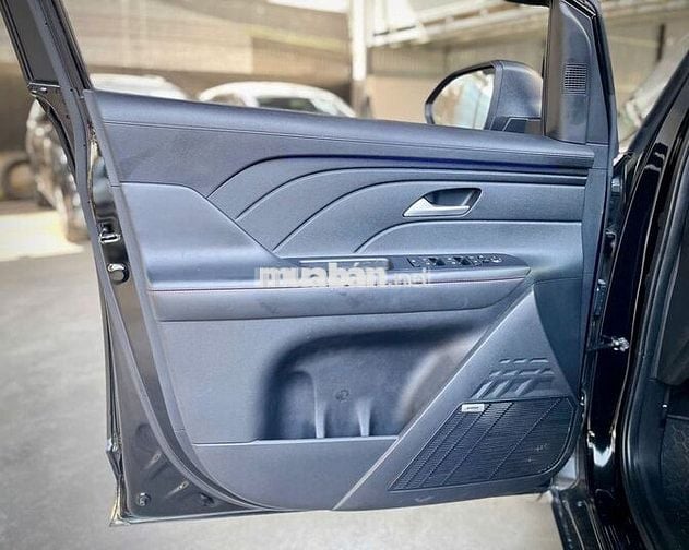 Hyundai Stargazer X Premium 2024 7 chỗ Đen