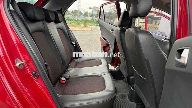 Hyundai i10 2018 1.2L Tự động Đỏ