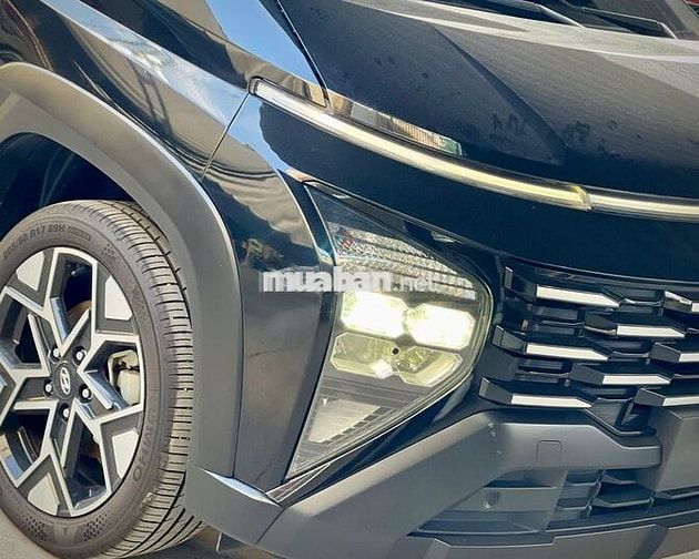 Hyundai Stargazer X Premium 2024 7 chỗ Đen