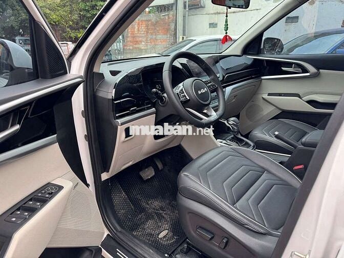 Kia Carens 2023 Signature 1.4L Turbo,màu trắng,7v9