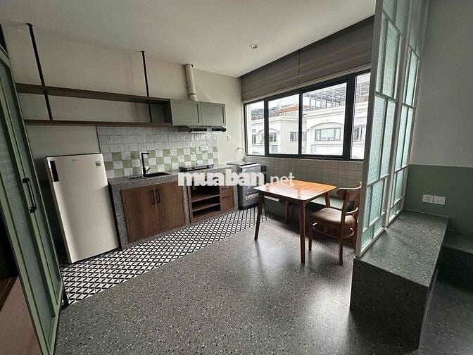 Cho thuê căn hộ cao cấp full nội thất 9,5 triệu/tháng Vạn Phúc City