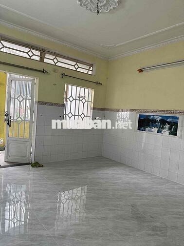 Nhà nguyên căn 56m2 gần Ủy ban phường Tân Thới Hiệp, quận 12