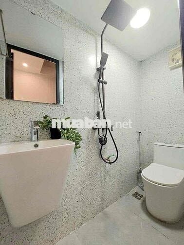Ô tô đỗ cổng phố Minh Khai 34m2 x5T giá 7.5 tỷ sổ CC có TL bao QH