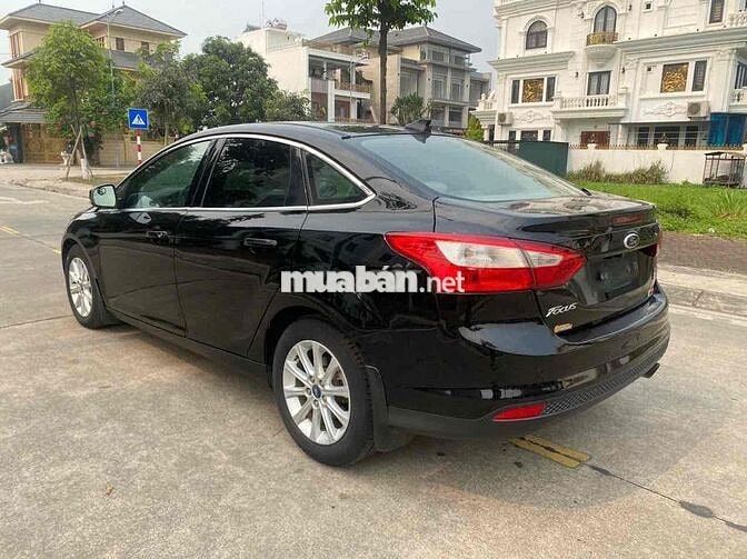 Ford Focus 2013 Full 2.0 AT Tự động Đen