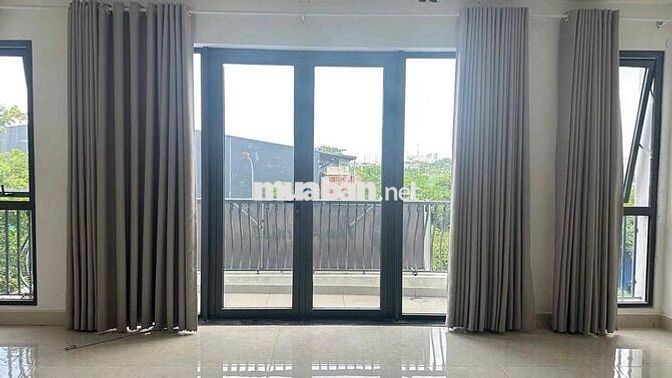 Cho thuê văn phòng kđt Vạn Phúc 13,5 triệu