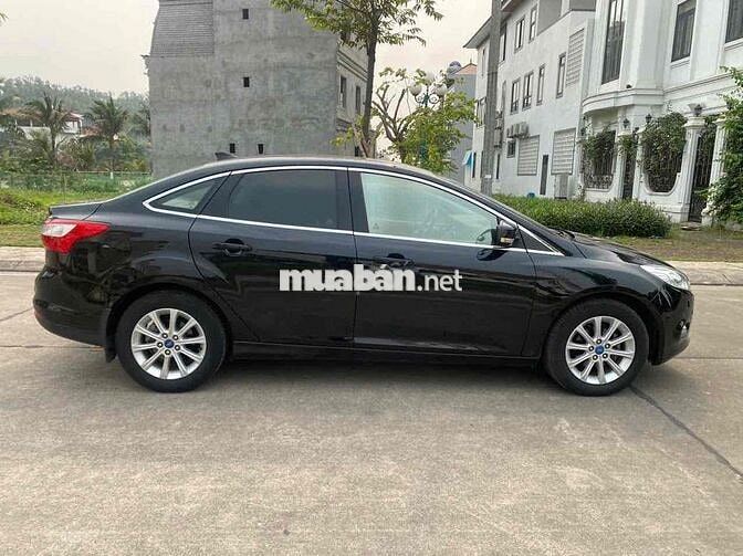 Ford Focus 2013 Full 2.0 AT Tự động Đen