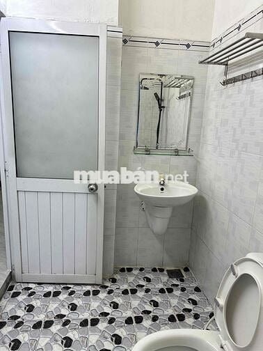 Nhà nguyên căn 56m2 gần Ủy ban phường Tân Thới Hiệp, quận 12