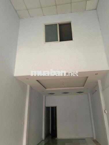 Đối diện Celadon City, DT 4x20, 2PN, đường nhựa 8m, 10tr/tháng