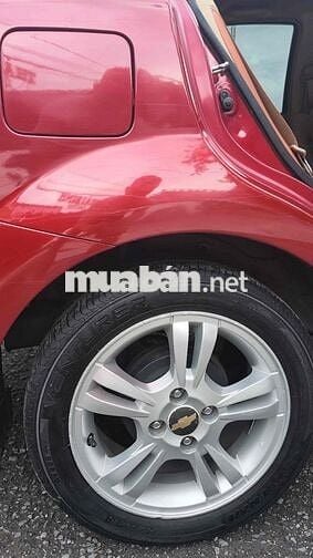Chevrolet Aveo 2017 Số sàn màu Đỏ