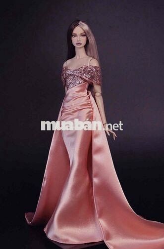 May Đồ Thời Trang Búp Bê
