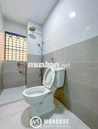 Căn Hộ Ban Công Gần Đại Học Bách Khoa Công Viên Lê Thị Riêng Quận 10