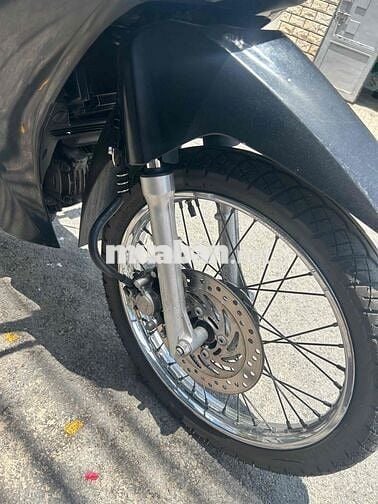 Honda Future phun xăng điện tử. biển số thành phố
