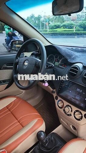 Chevrolet Aveo 2017 Số sàn màu Đỏ