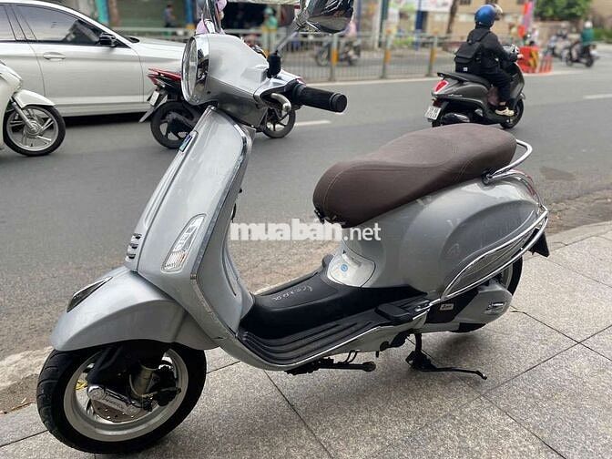 Piaggio Vespa Primavera ABS 2018 Bạc