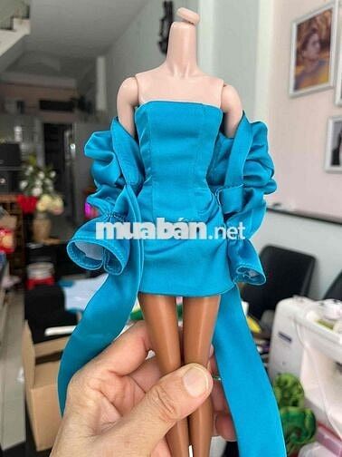 May Đồ Thời Trang Búp Bê