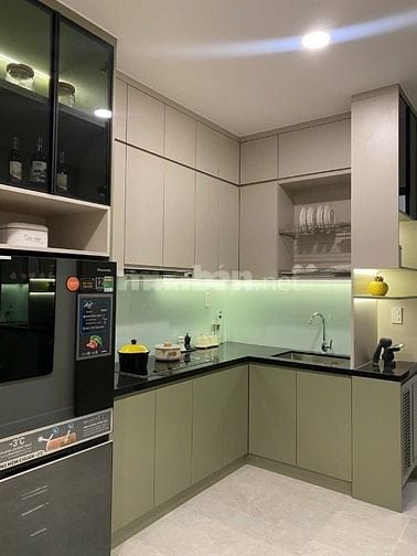 2tỷ2 căn Hồng Hà 53m2 vay 70% Sổ Hồng 2Pn+2Wc, ở liền full Nội thất