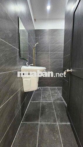 NHÀ HẺM NGUYỄN ĐÌNH CHIỂU P4 Q3  🧱 NGANG 4 ❌️ DÀI 10 ( NỞ HẬU ) 🧱 TRỆ