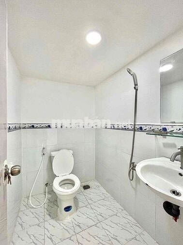 PHÒNG TRỌ GIÁ RẺ cách ĐH Y DƯỢC 1,2km Full nội thất giá đúng 4,3 triệu