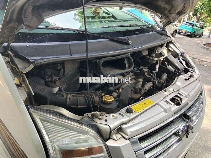Ford Transit Luxury 6 chỗ 387.000 km