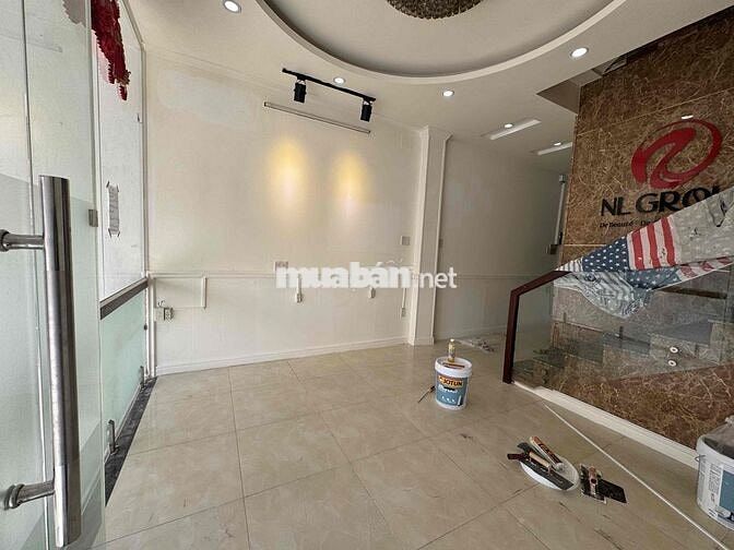 Cho thuê mặt tiền phạm ngũ lão 8trieu