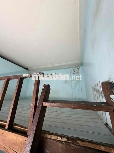 Phòng gác, lầu trệt, wc riêng ngay công viên gia định 500m