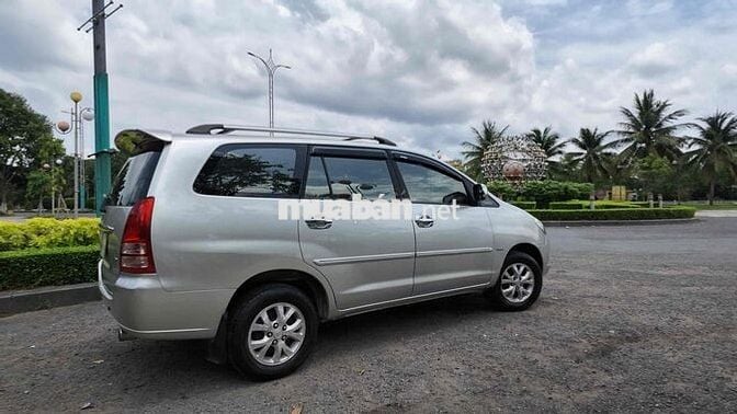 Toyota Innova G 2006 Bạc 7 chỗ