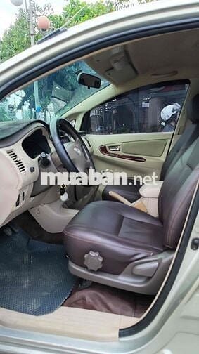 Toyota Innova G 2006 Bạc 7 chỗ