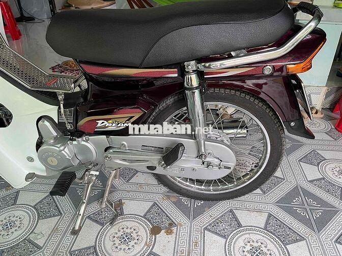 Honda Super Dream Trắng, Đỏ Êm