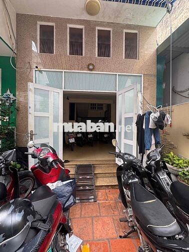 Phòng trọ giá rẻ lầu trệt, 20m2, cửa sổ thoáng mát, sát ĐHCN,BV175,