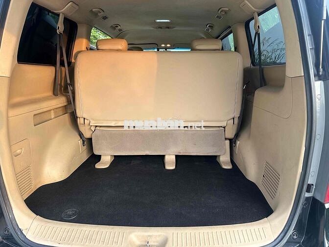 Hyundai Grand Starex 2016 9 chỗ Số sàn Đen