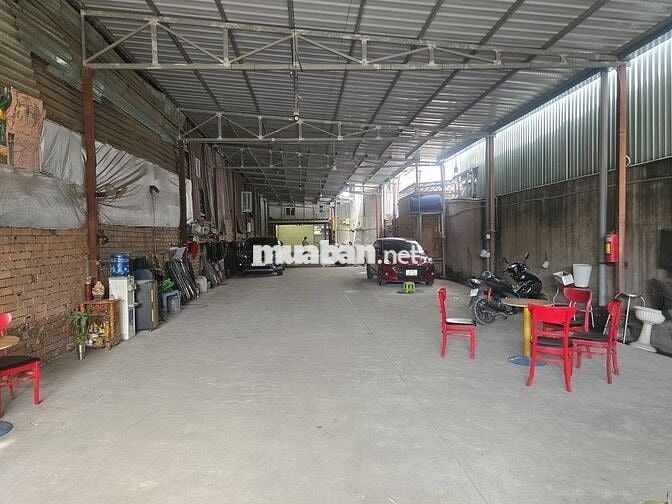 CHO THUÊ KHO,XƯỞNG 600M² GIÁ 38TR/T, Đ XE CÔNG 40F LÊ TRỌNG TẤN 