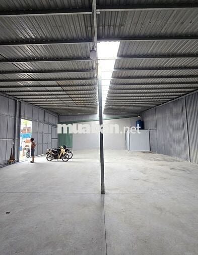 KHO,XƯỞNG 12X20M GIÁ 15TR//T, NGAY NGÃ TƯ GÒ MÂY