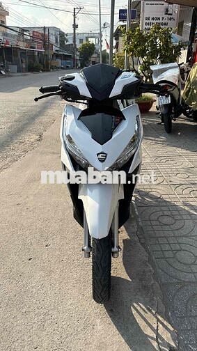 Honda Click Thái 125 2015 Trắng đen ( hỗ trợ góp )