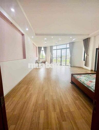 🌻CHO THUÊ NHÀ TRỆT 3 LẦU CÓ NỘI THẤT GÓC 02 MẶT TIỀN KDC HỒNG LOAN